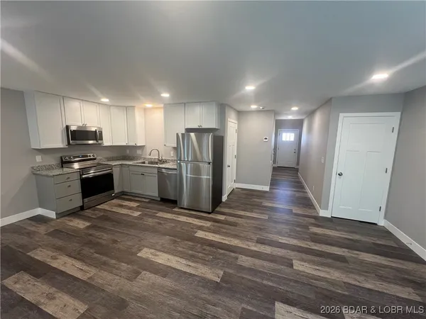 $325,000 | 104 Crystal Springs Road, Linn Creek, MO 65052