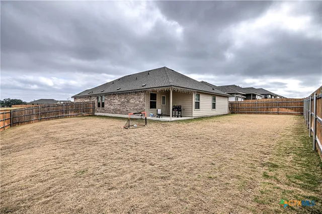 $2,050 | 1957 Rosson Street, Nolanville, TX 76559