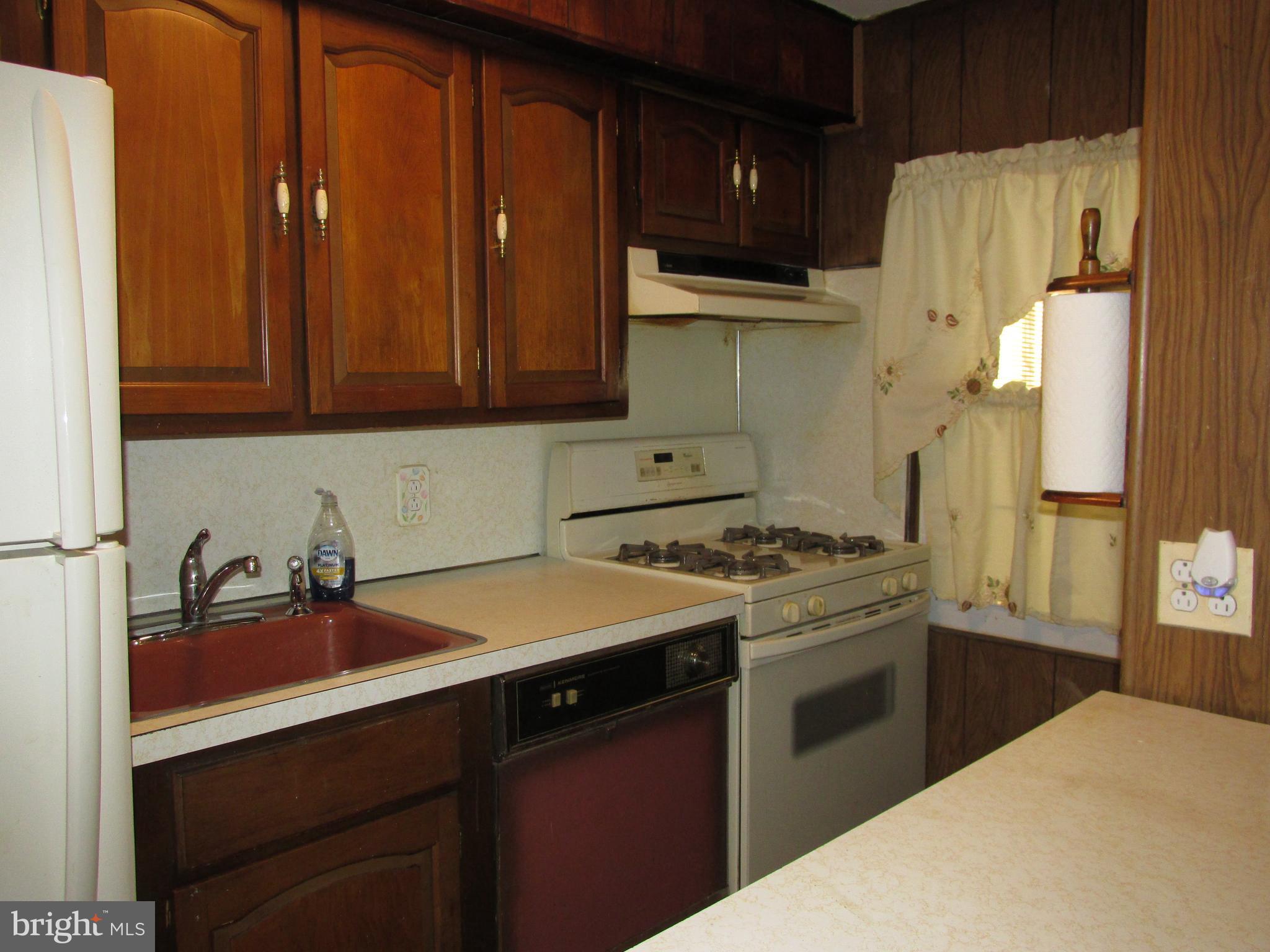 209 Lyster Road Oreland, PA 19075 - Photo 15 of 53 Gallery Image 15