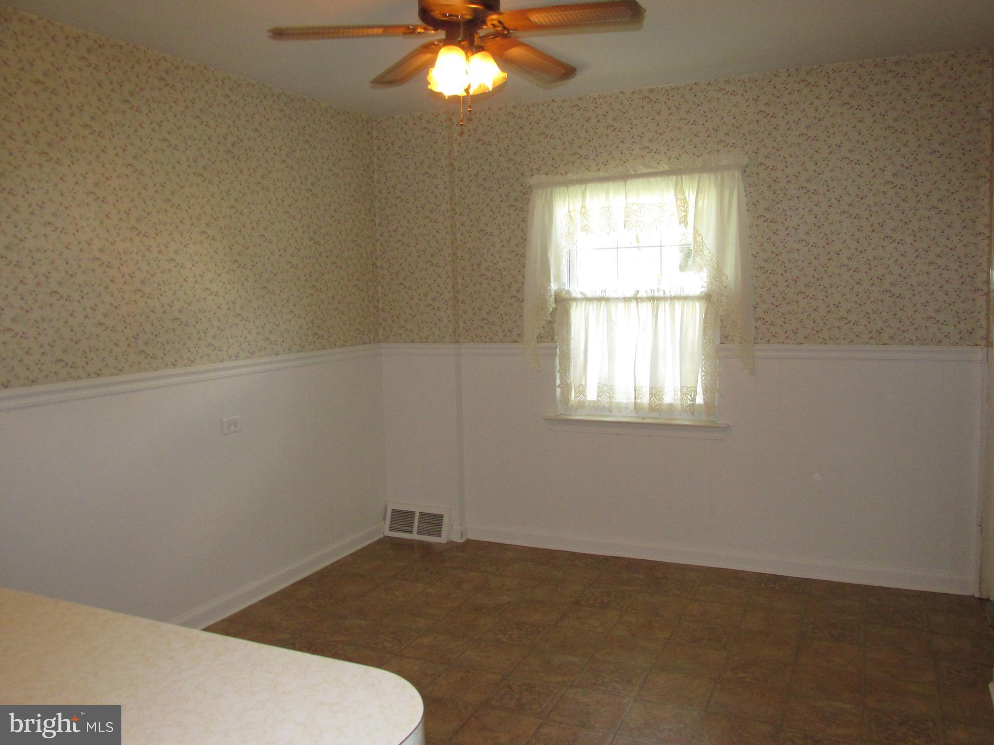 209 Lyster Road Oreland, PA 19075 - Photo 16 of 53 Gallery Image 16