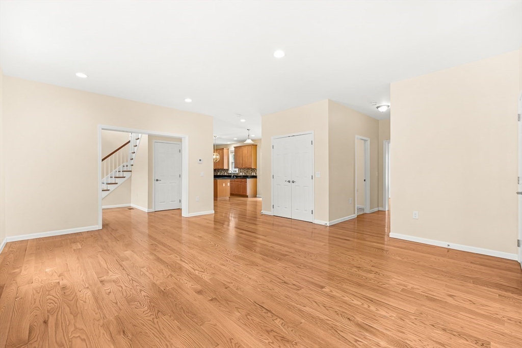 18 Grant Road Winchester, MA 01890 - Photo 8 of 42