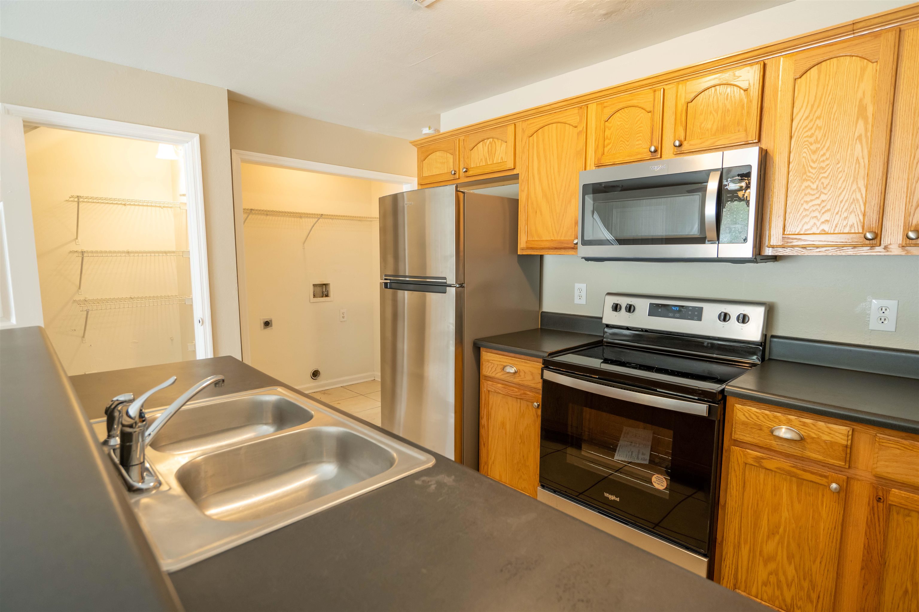 2774 Hartsfield Road, Unit 2 Tallahassee, FL 32303 - Photo 4 of 20