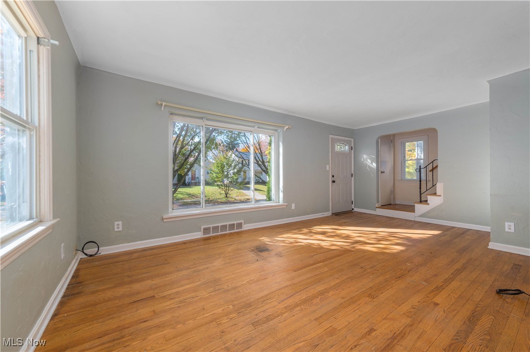 14426 Alger Road Cleveland, OH 44111 - Photo 18 of 36 Gallery Image 18