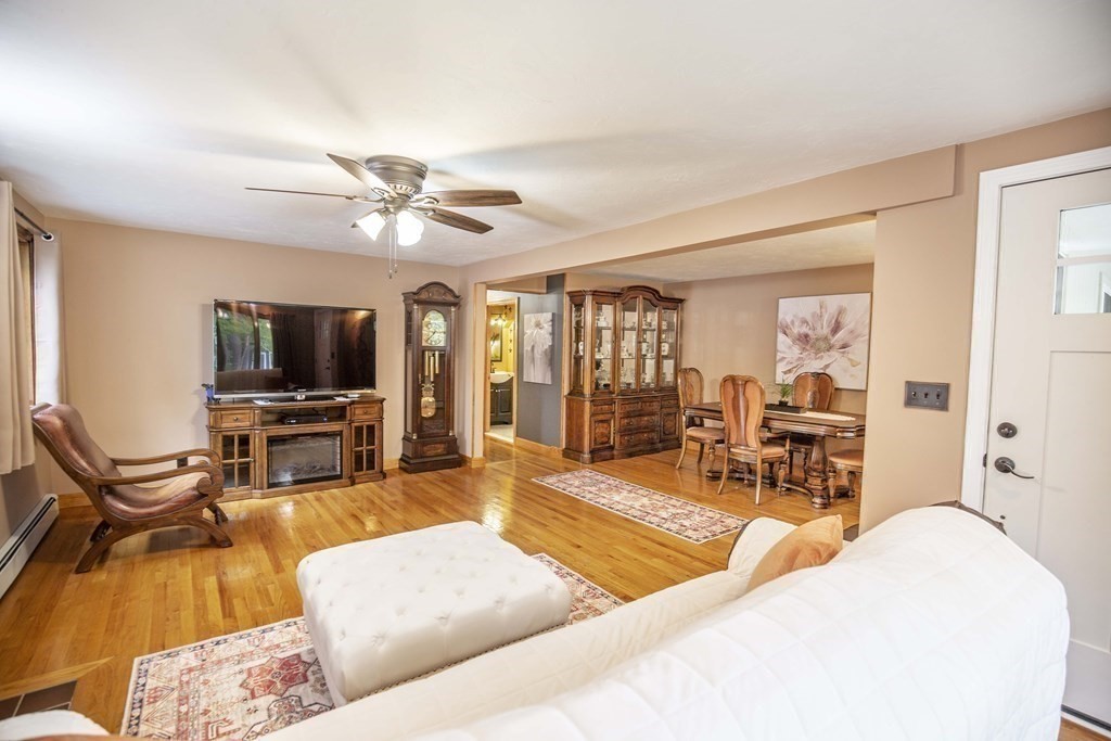 13 Sylvan Road Billerica, MA 01821 - Photo 7 of 41