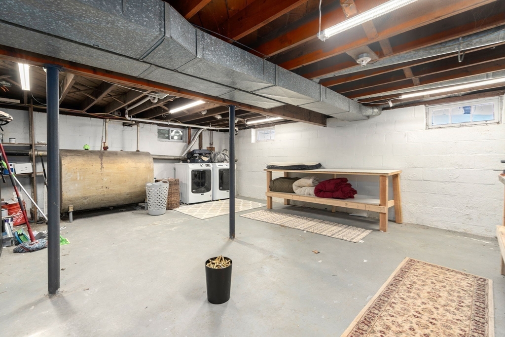 48 Butler Street Salem, NH 03079 - Photo 13 of 21