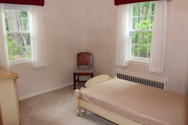 30 Dunster Road Bedford, MA 01730 - Photo 11 of 15 Gallery Image 11