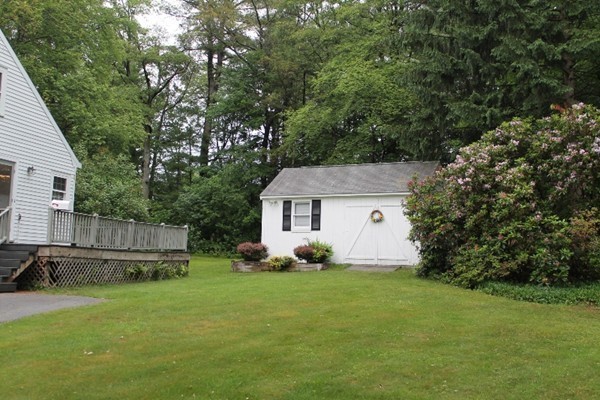 30 Dunster Road Bedford, MA 01730 - Photo 13 of 15 Gallery Image 13