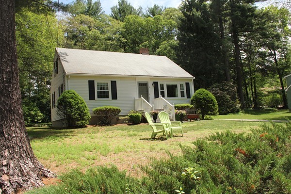30 Dunster Road Bedford, MA 01730 - Photo 3 of 15 Gallery Image 3
