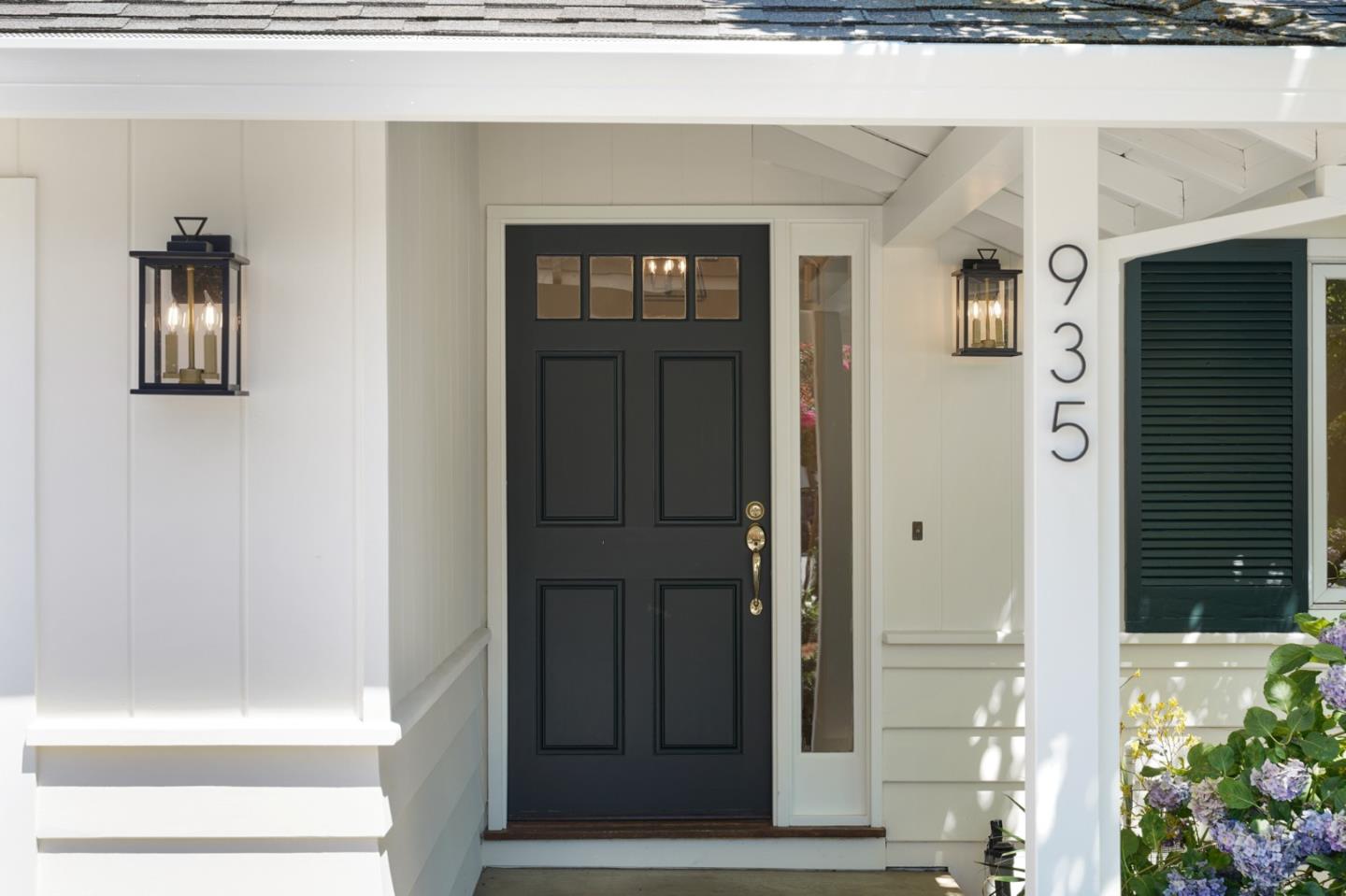 935 Riverside Drive Los Altos, CA 94024 - Photo 4 of 45 Gallery Image 4