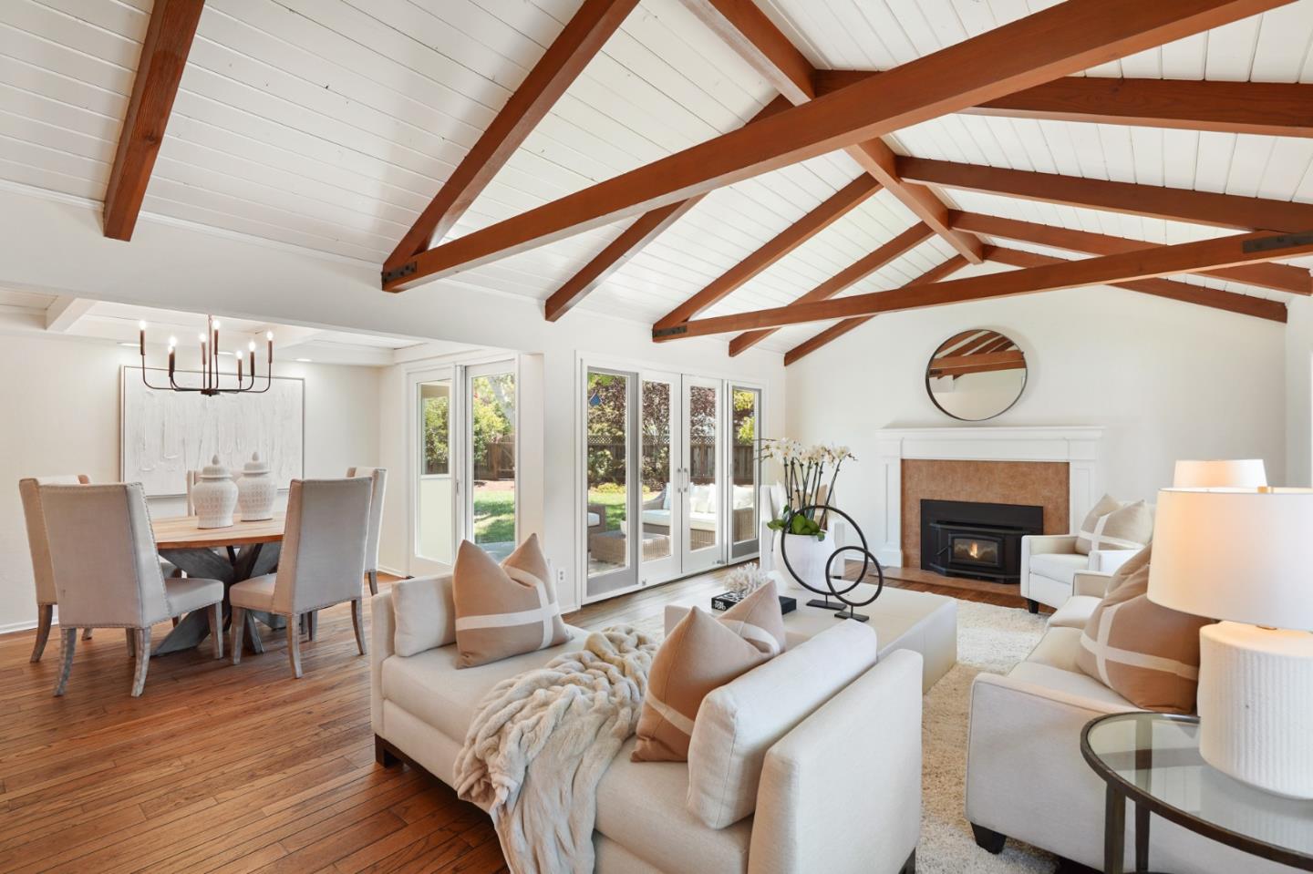 935 Riverside Drive Los Altos, CA 94024 - Photo 6 of 45 Gallery Image 6