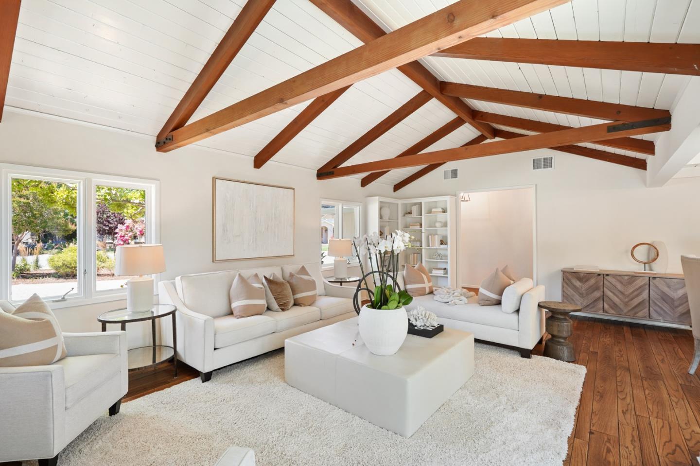 935 Riverside Drive Los Altos, CA 94024 - Photo 7 of 45 Gallery Image 7