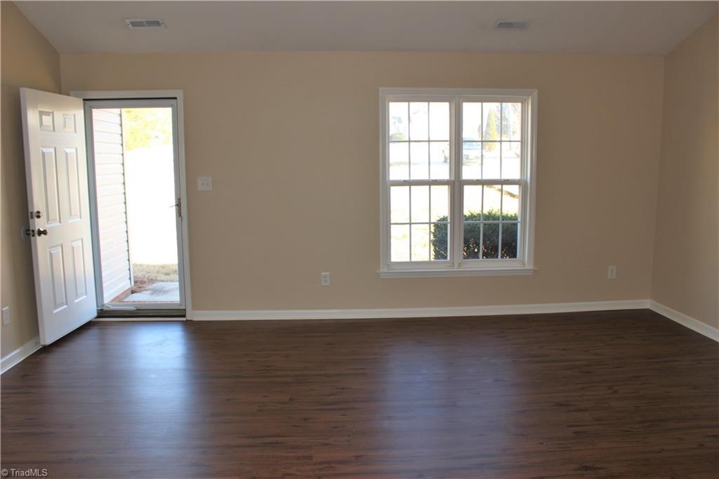 659 Bailey Road Winston-Salem, NC 27107 - Photo 3 of 16 Gallery Image 3