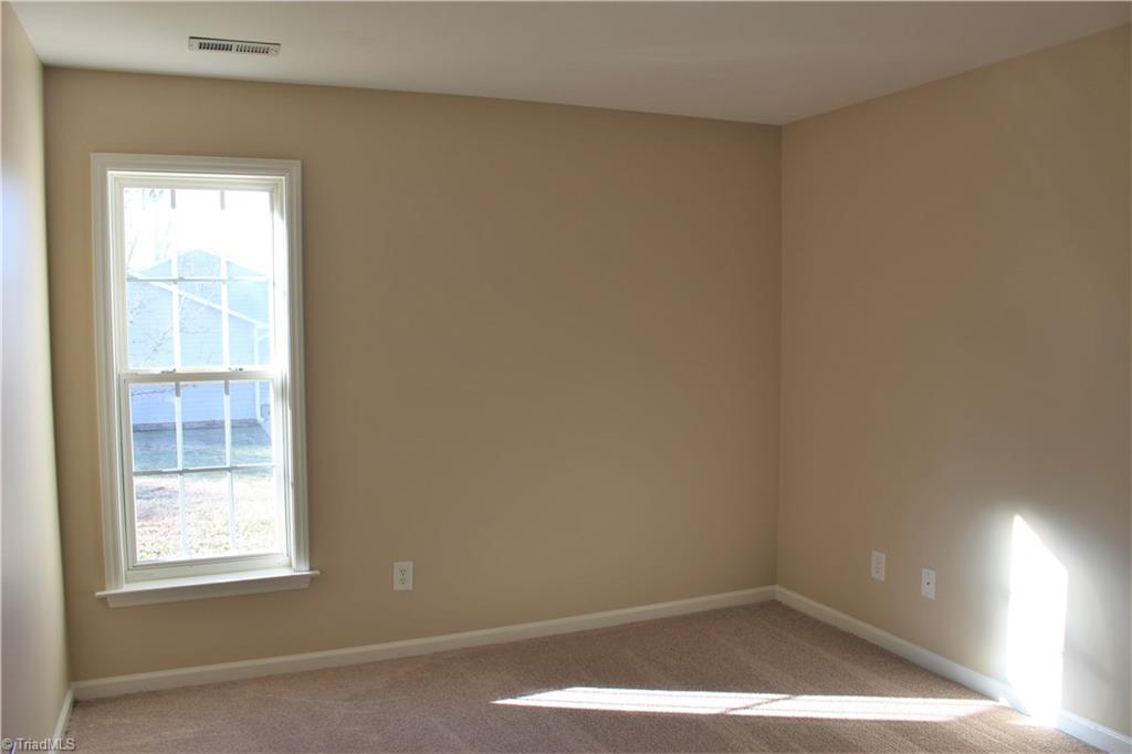 659 Bailey Road Winston-Salem, NC 27107 - Photo 8 of 16 Gallery Image 8