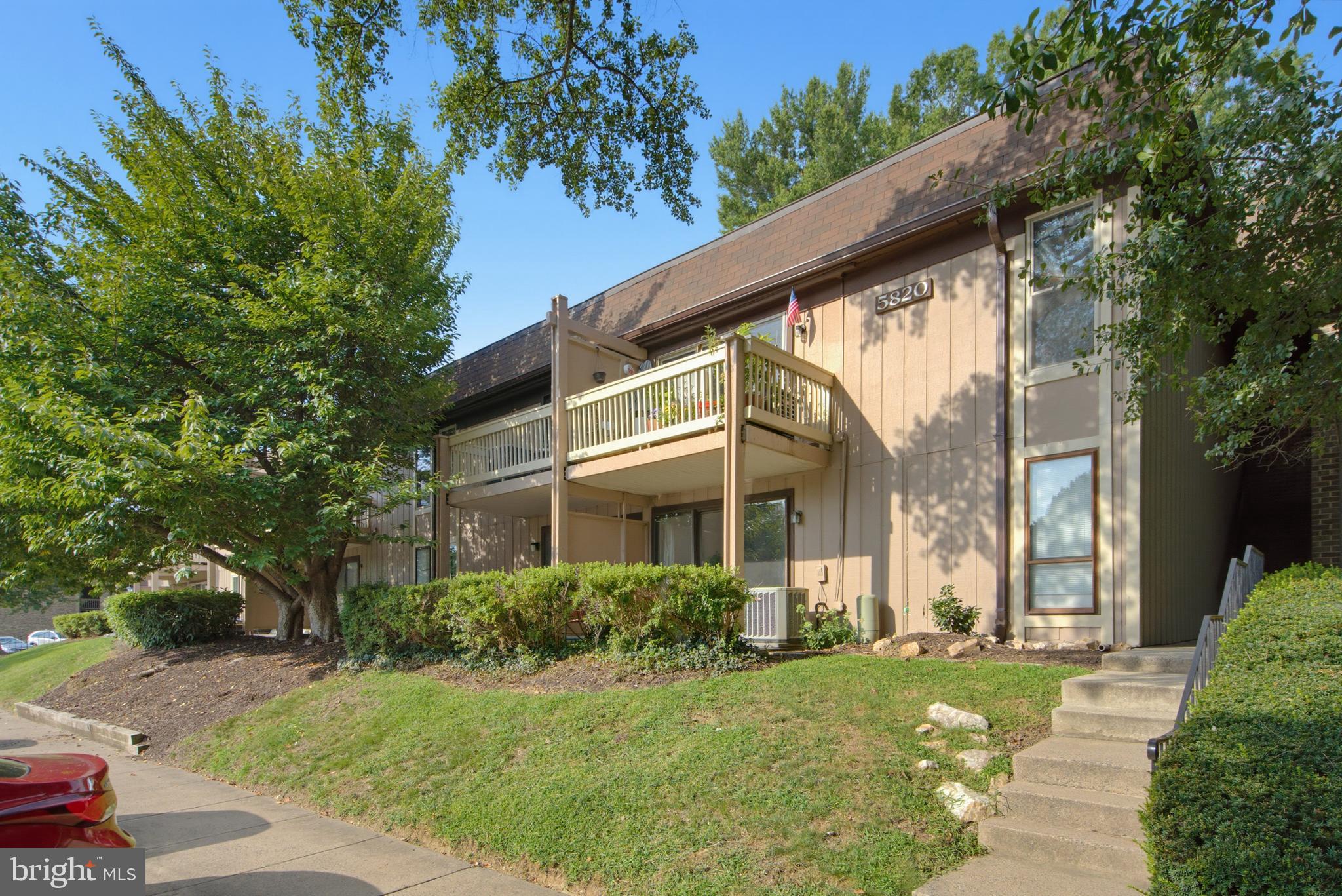 5820 Royal Ridge Drive, Unit K Springfield, VA 22152 - Photo 14 of 21 Gallery Image 14