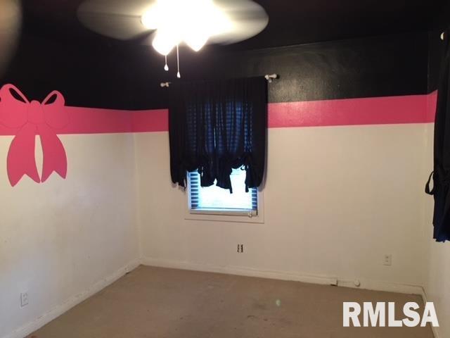 2118 East Buchanan Street Springfield, IL 62703 - Photo 8 of 13