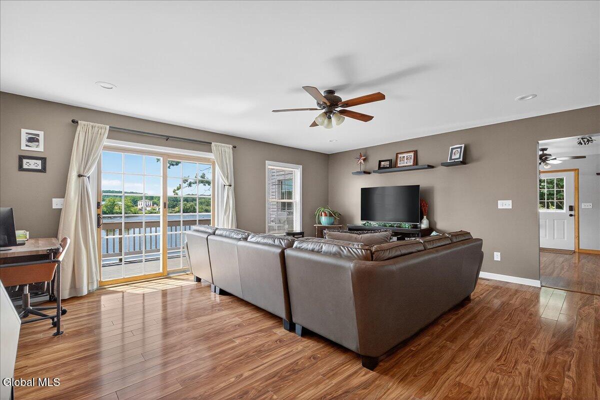 2921 River Road Melrose, NY 12121 - Photo 12 of 57 51-2921 RIVER RD-25