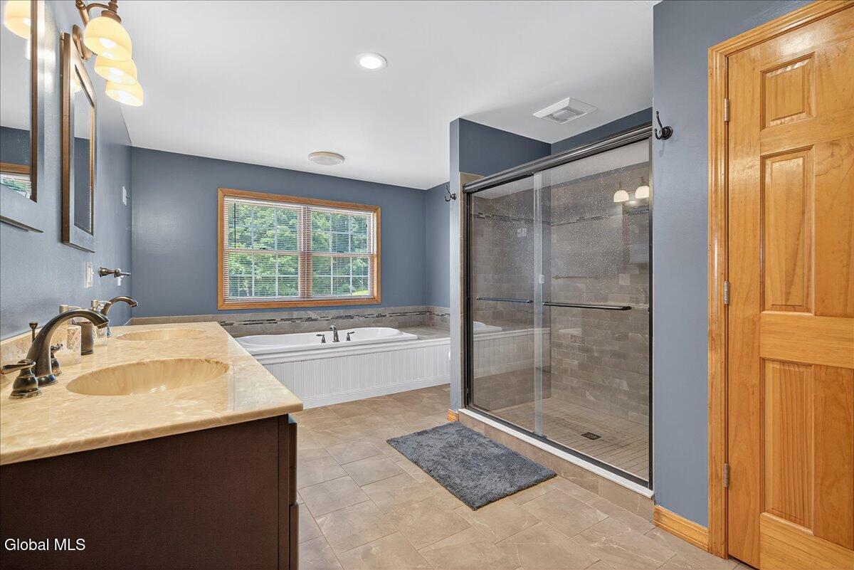 2921 River Road Melrose, NY 12121 - Photo 22 of 57 65-2921 RIVER RD-39