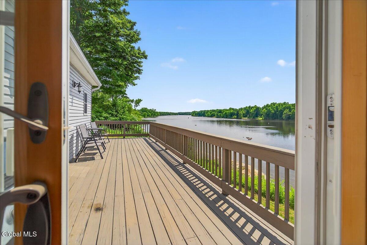 2921 River Road Melrose, NY 12121 - Photo 31 of 57 44-2921 RIVER RD-18