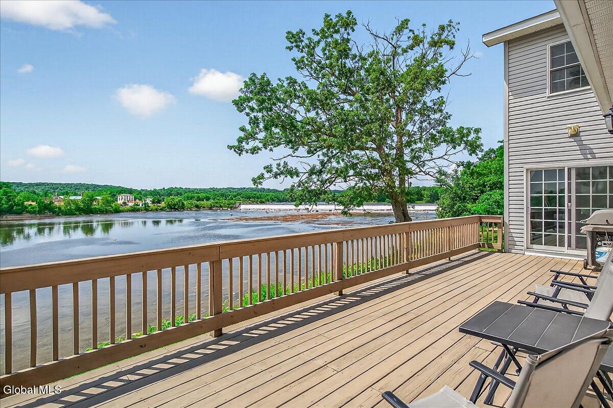2921 River Road Melrose, NY 12121 - Photo 32 of 57 36-2921 RIVER RD-10