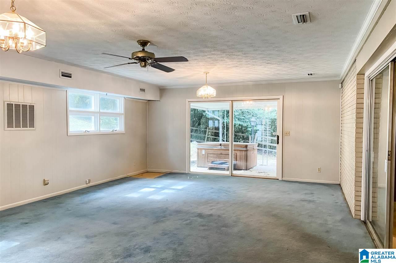 1930 Henry Road Anniston, AL 36207 - Photo 12 of 50