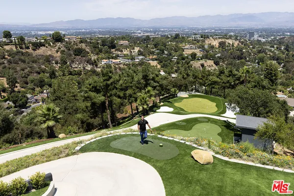 $16,499,999 | 16401 Mulholland Drive, Los Angeles, CA 90049