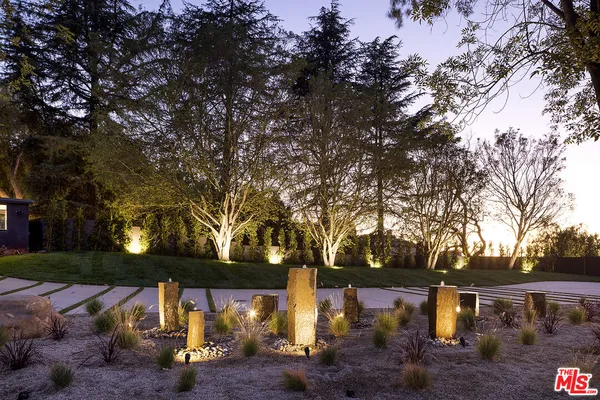 $16,499,999 | 16401 Mulholland Drive, Los Angeles, CA 90049
