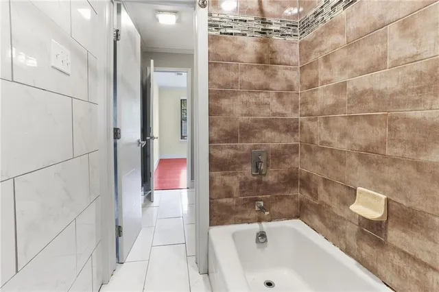 $1,295 | 2663 Toulon Drive, Baton Rouge, LA 70816