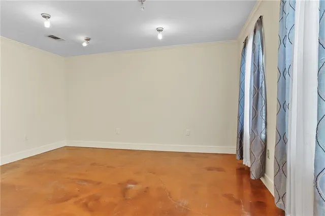 $1,295 | 2663 Toulon Drive, Baton Rouge, LA 70816