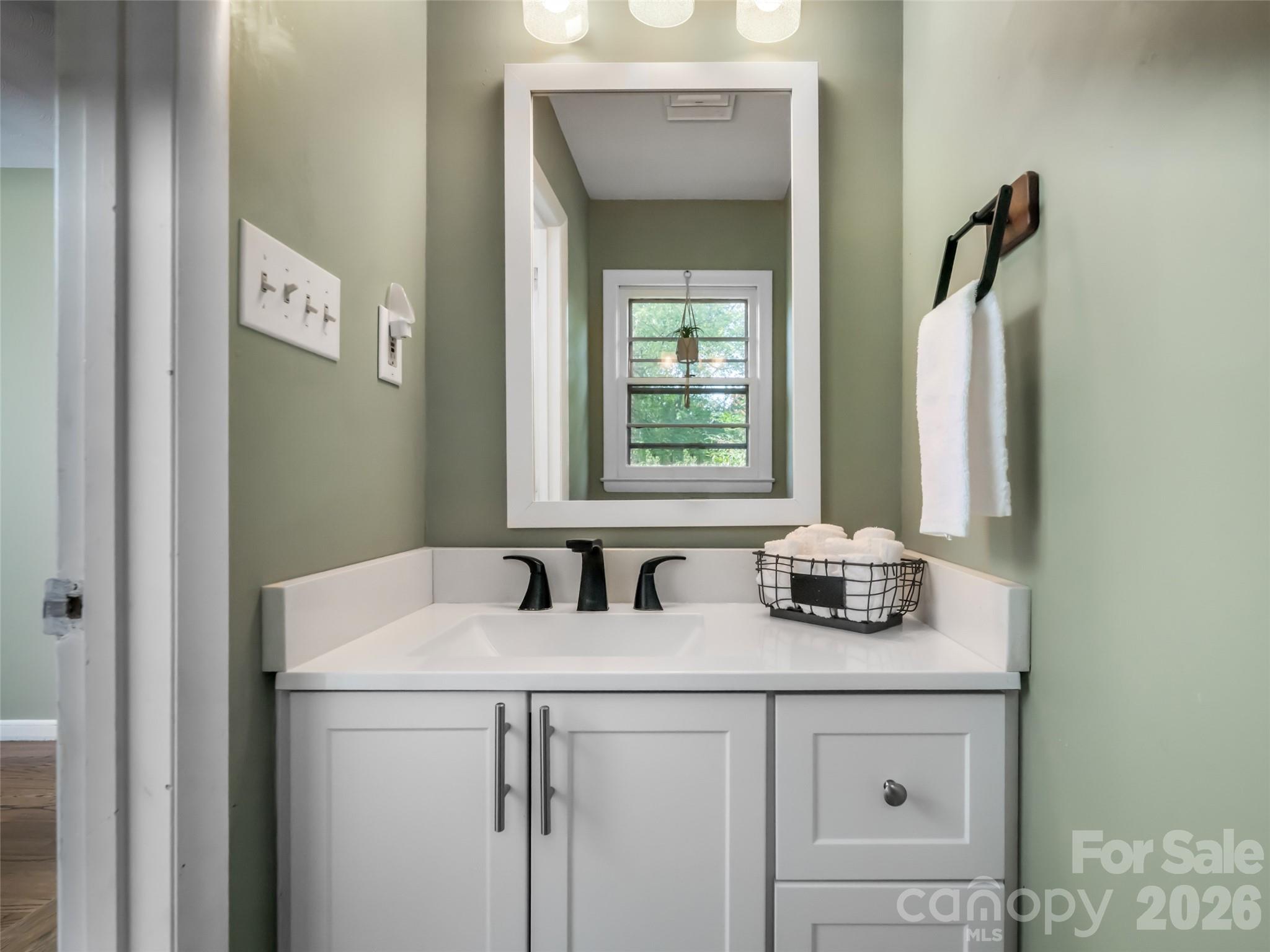 245 Weston Road Arden, NC 28704 - Photo 18 of 48 Gallery Image 18