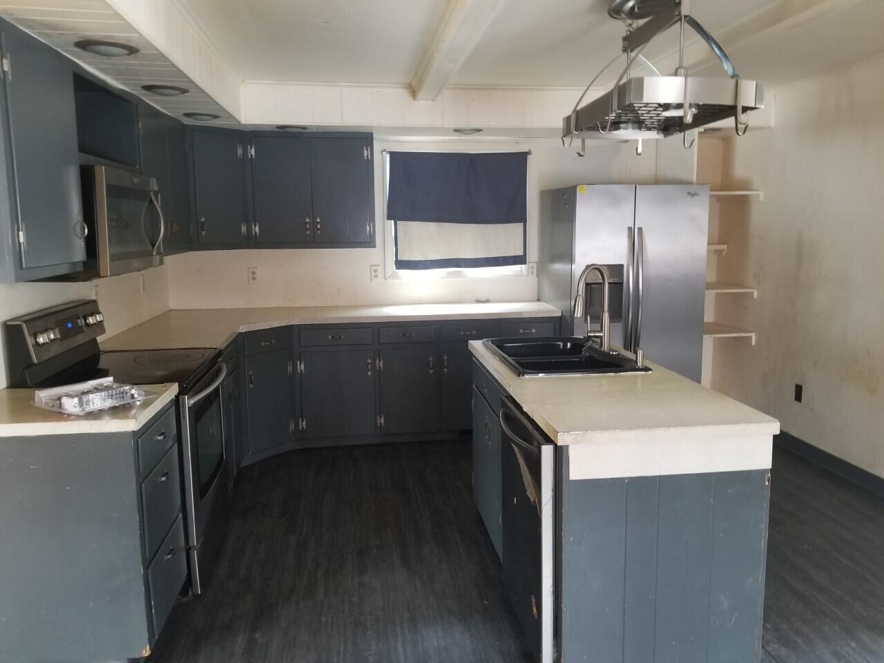 46 Collins Street Caribou, ME 04736 - Photo 4 of 21 46 collins 04