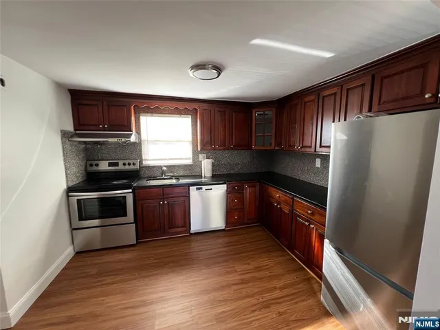 $3,000 | 75 Park Avenue, Unit 2, Lodi, NJ 07644