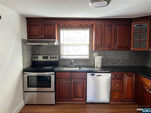 $3,000 | 75 Park Avenue, Unit 2, Lodi, NJ 07644