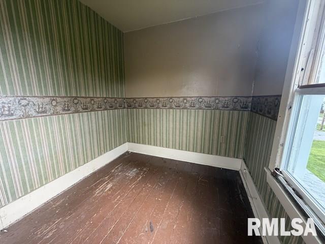 107 East Market Street Table Grove, IL 61482 - Photo 15 of 20