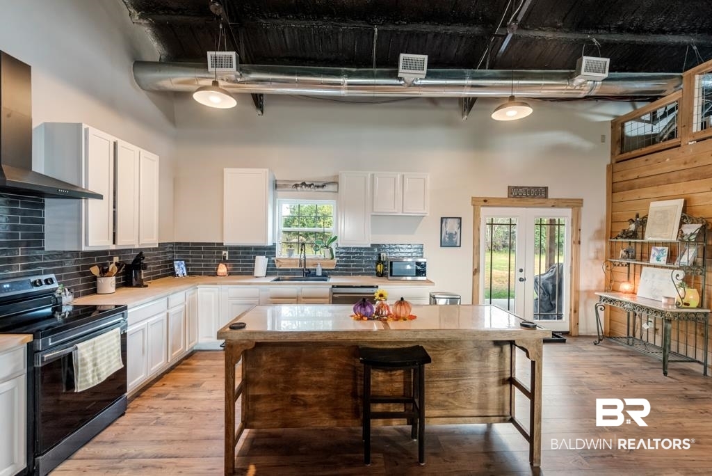 23264 Ryan Road Robertsdale, AL 36567 - Photo 10 of 59 Gallery Image 10