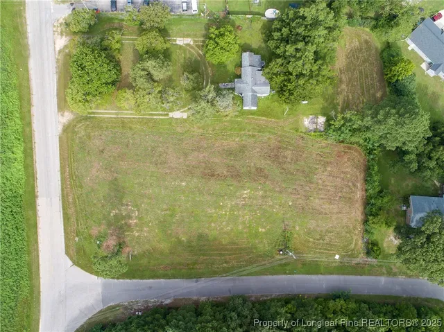 a view of a outdoor space