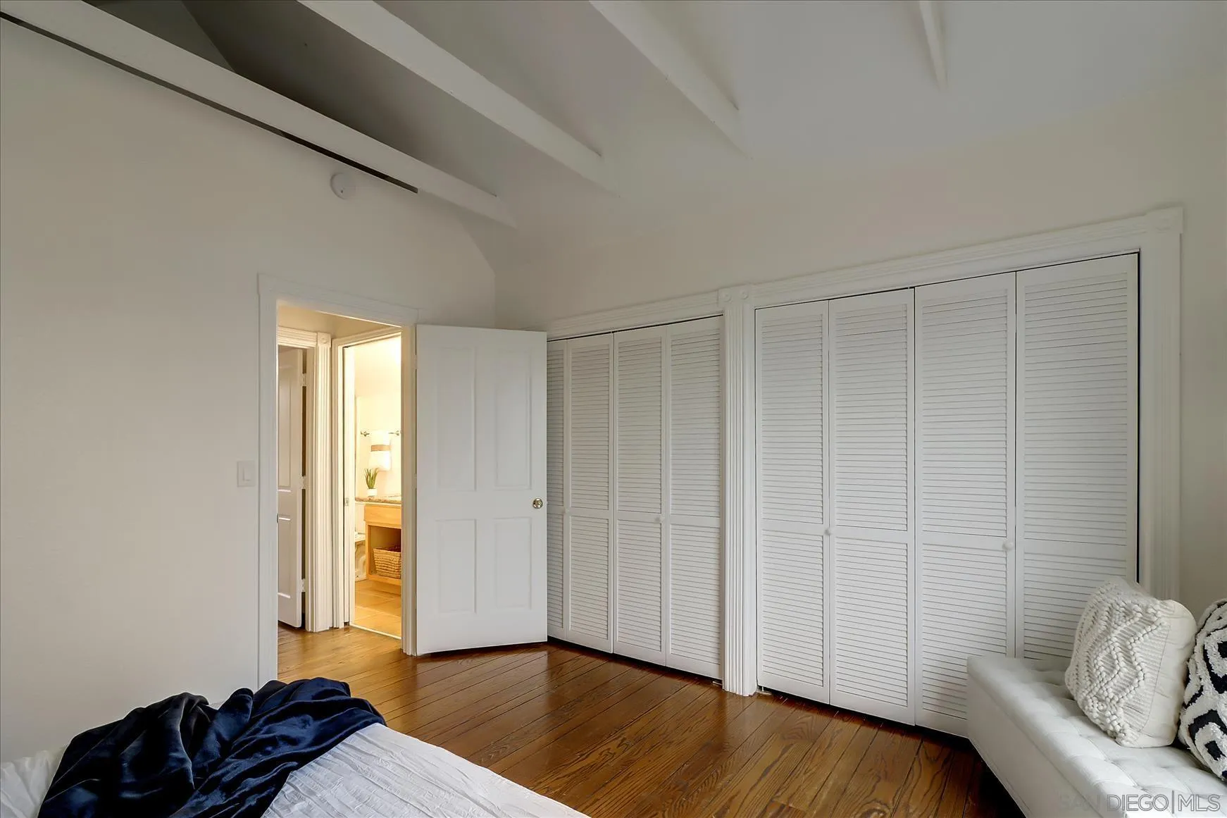 1521 D Street Hayward, CA 94541 - Photo 30 of 39 a bedroom with a bed and a window