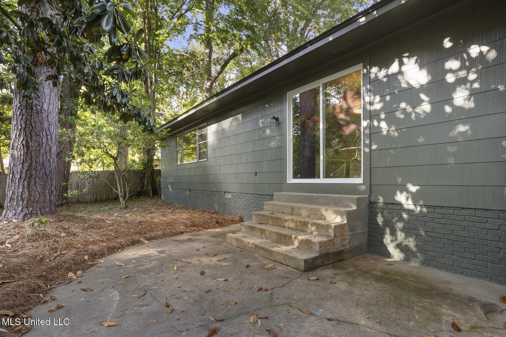 5457 Suffolk Drive Jackson, MS 39211 - Photo 26 of 29 5457 Suffolk-26