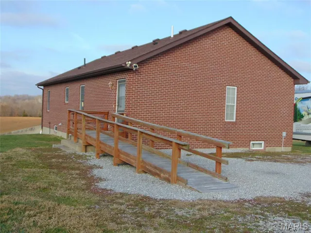 $399,000 | 44 Budd Road, Alto Pass, IL 62905