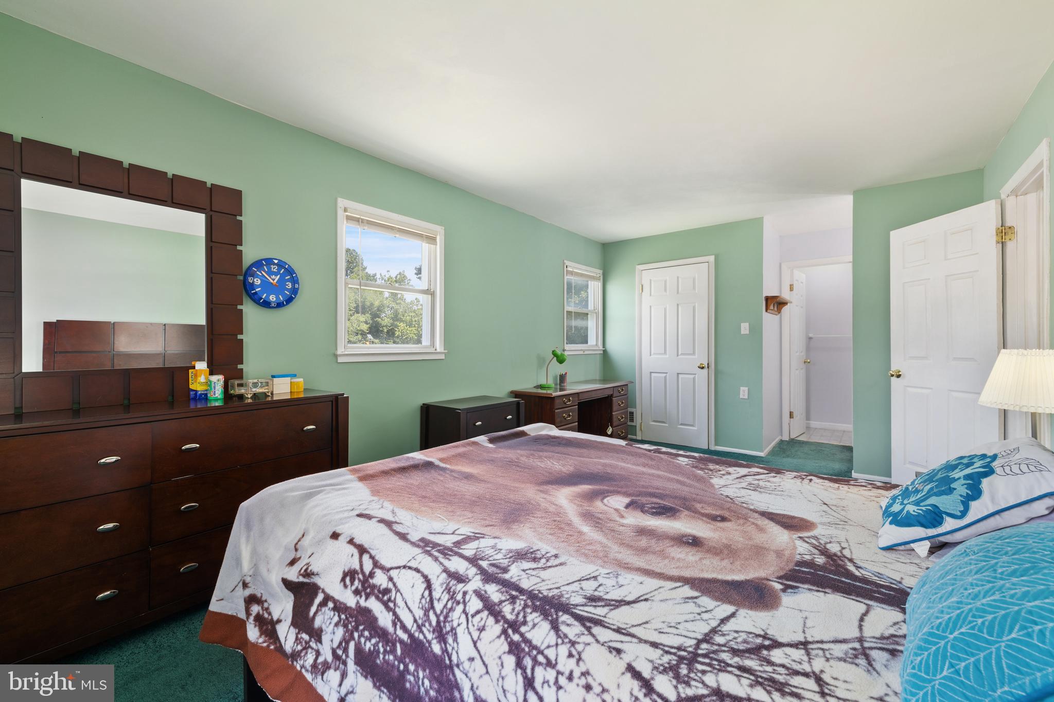 13601 Lindendale Road Woodbridge, VA 22193 - Photo 17 of 45