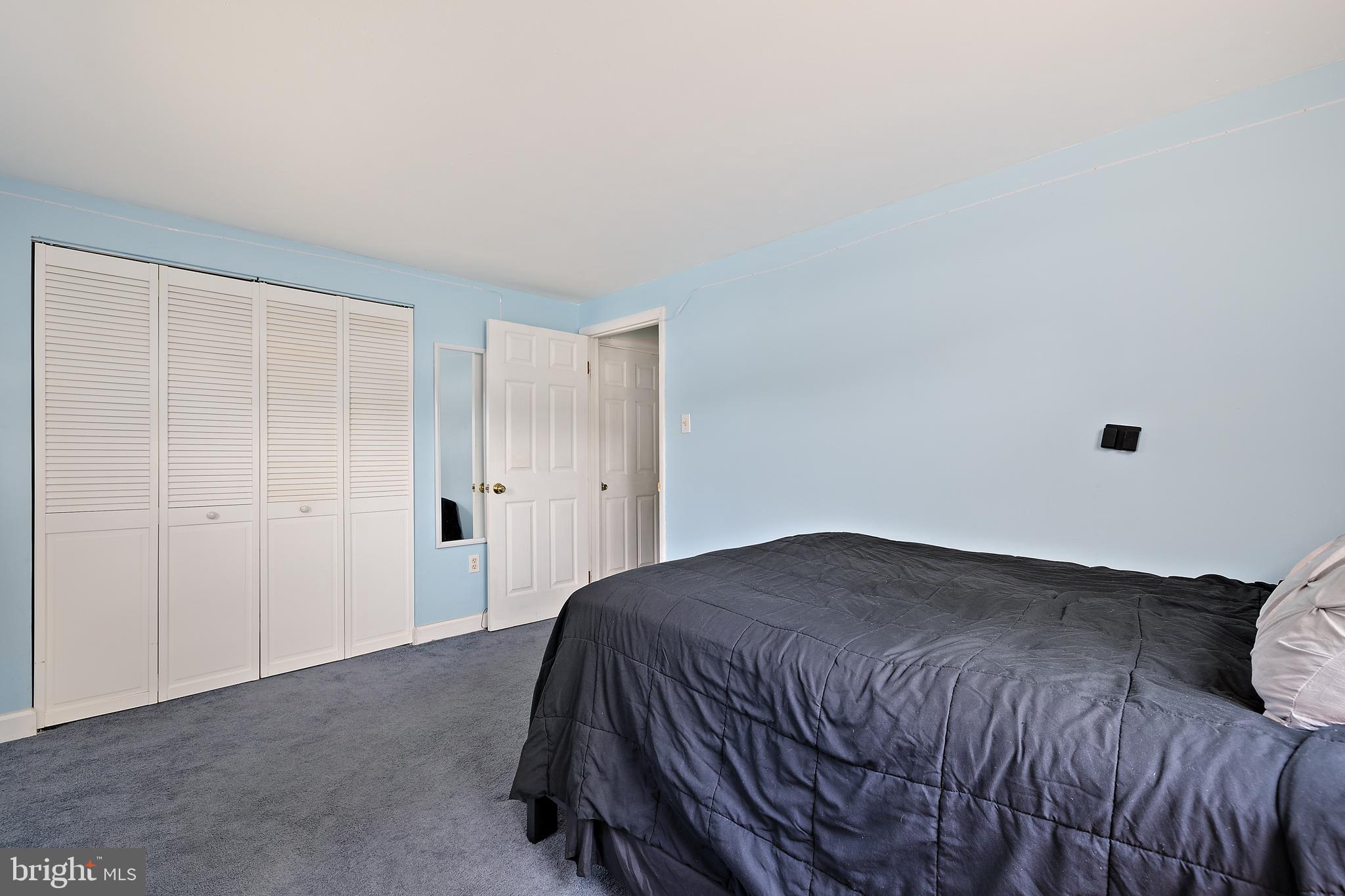 13601 Lindendale Road Woodbridge, VA 22193 - Photo 28 of 45