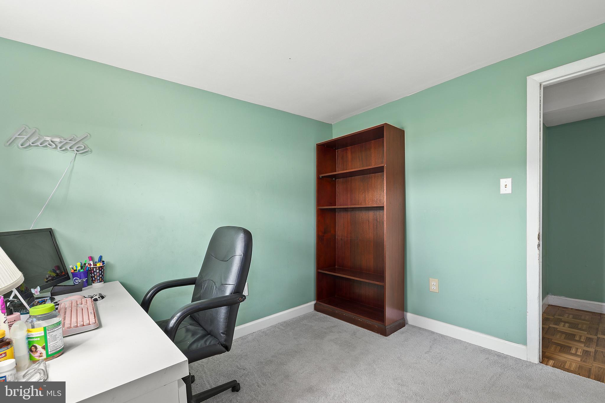 13601 Lindendale Road Woodbridge, VA 22193 - Photo 31 of 45