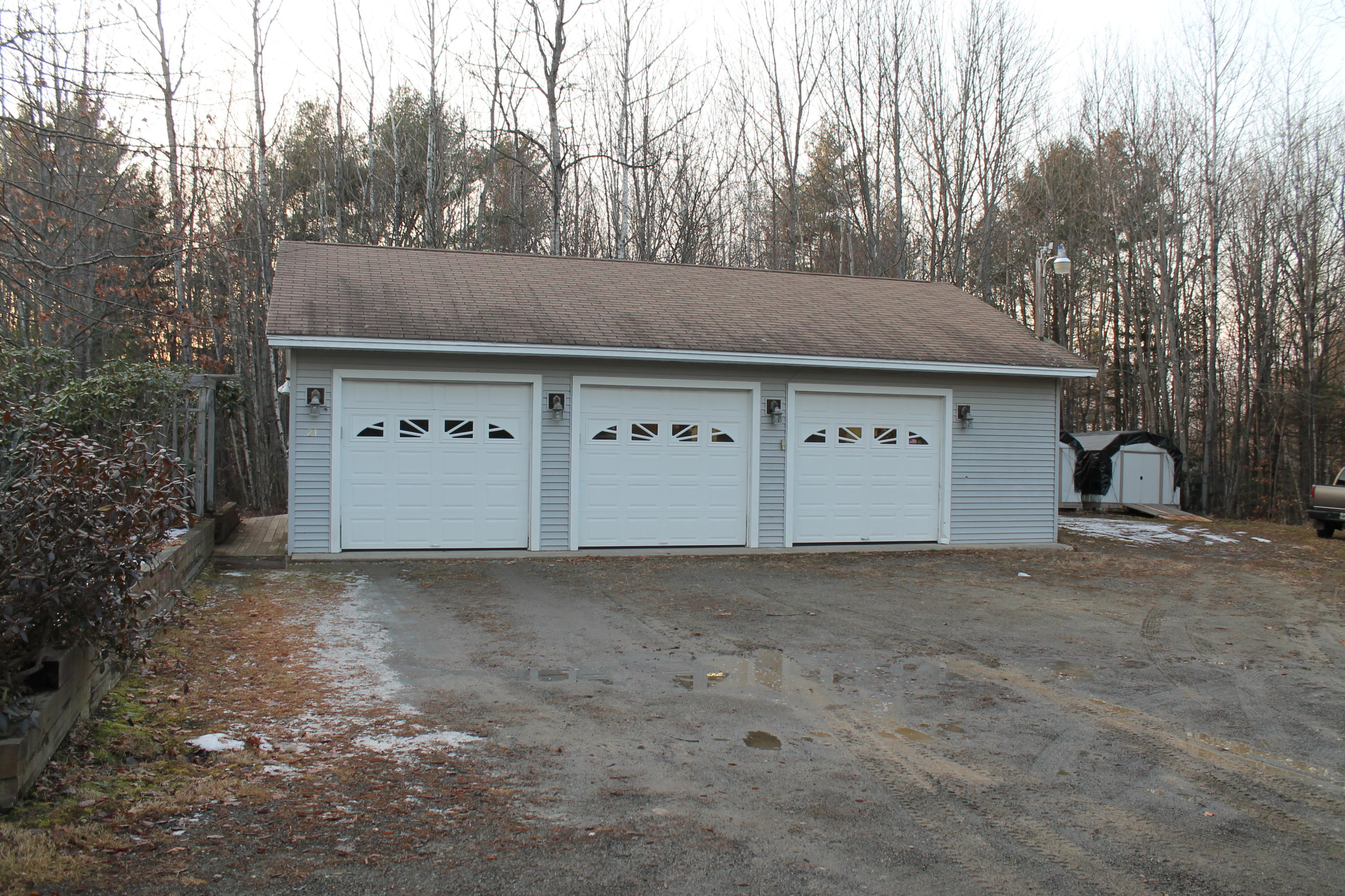 21 Mountain View Road Manchester, ME 04351 - Photo 3 of 27 21 Mountain View Road 7