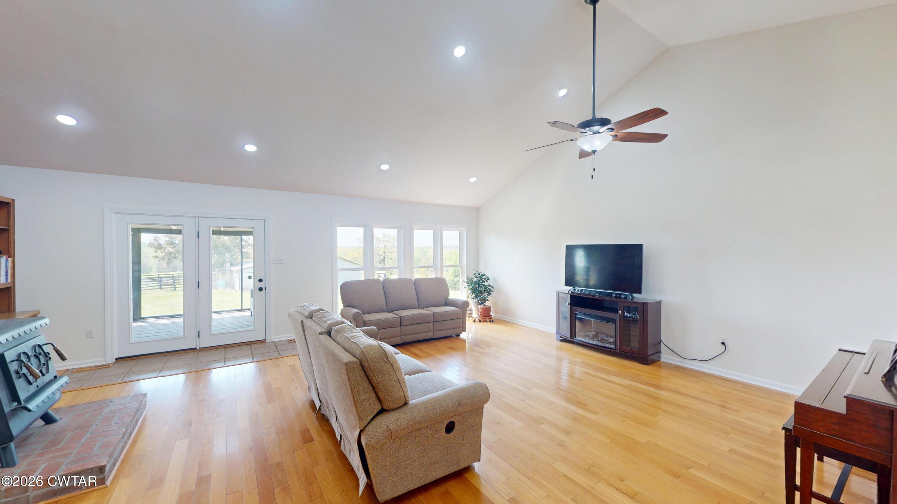 795 Crazy Doe Road Lexington, TN 38351 - Photo 10 of 58 795-Crazy-Doe-Lexington-Tn-04082026_2319