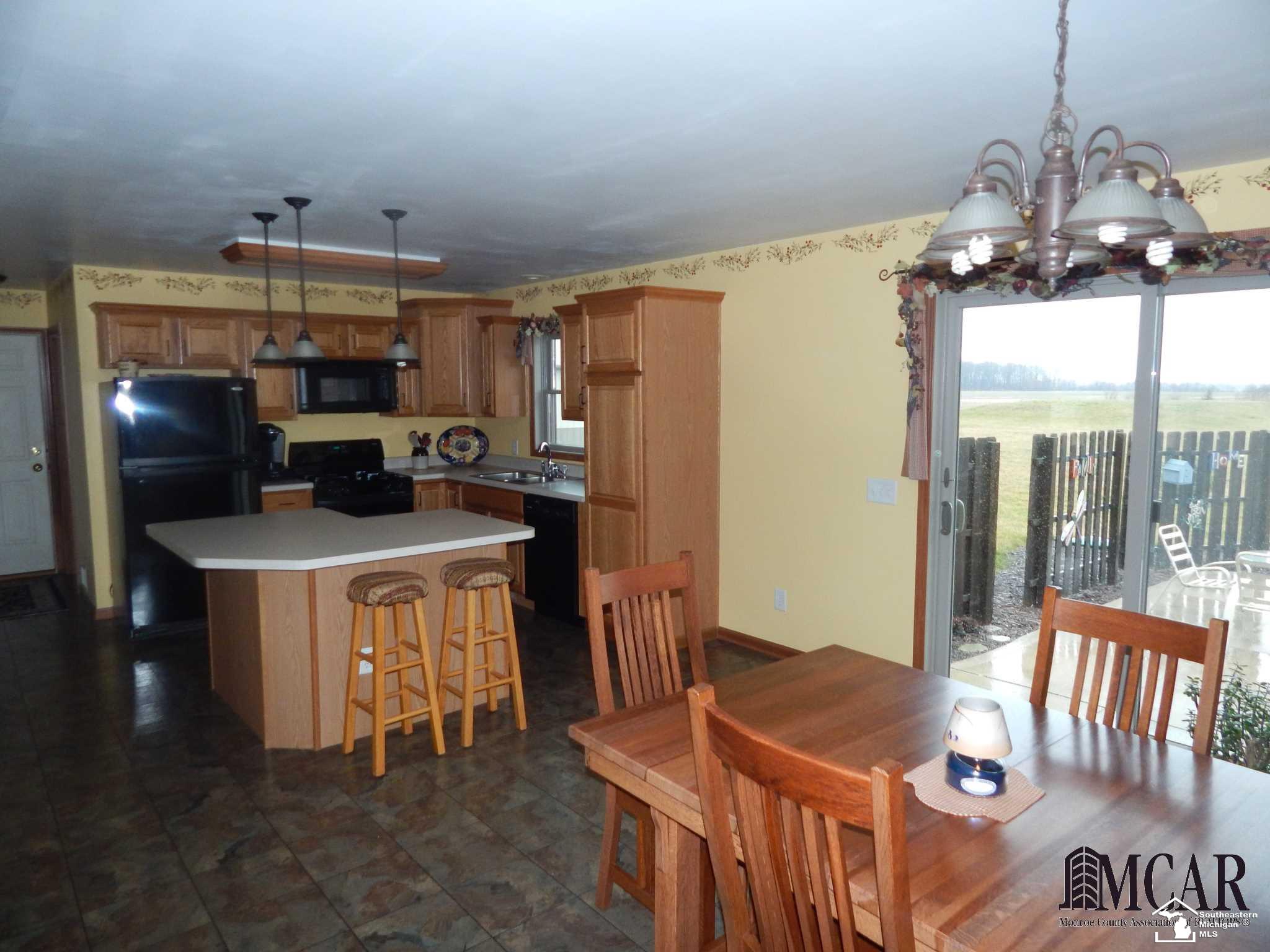 472 West Morocco Road Temperance, MI 48182 - Photo 12 of 27