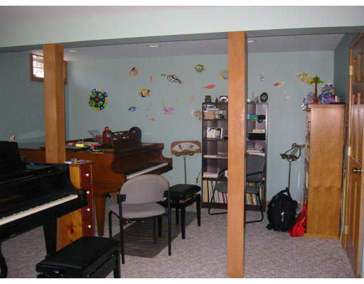 644 Florence Road Northampton, MA 01062 - Photo 20 of 25