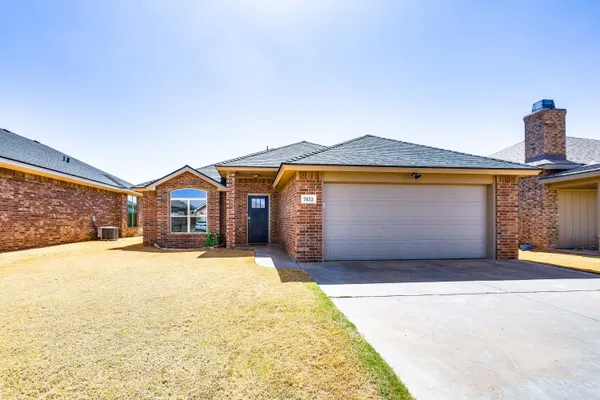 $2,095 | 7633 85th Street, Lubbock, TX 79424