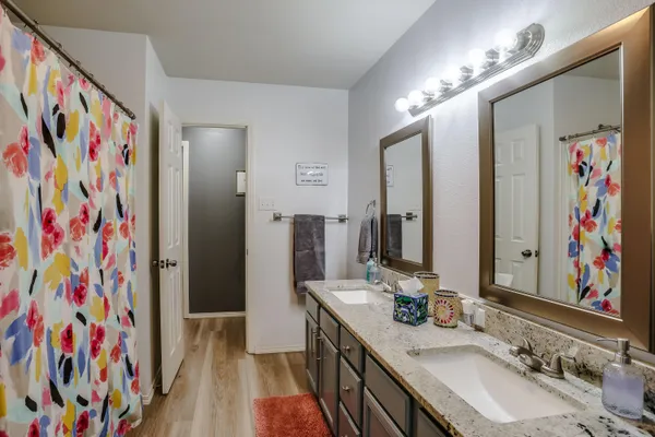 $2,095 | 7633 85th Street, Lubbock, TX 79424