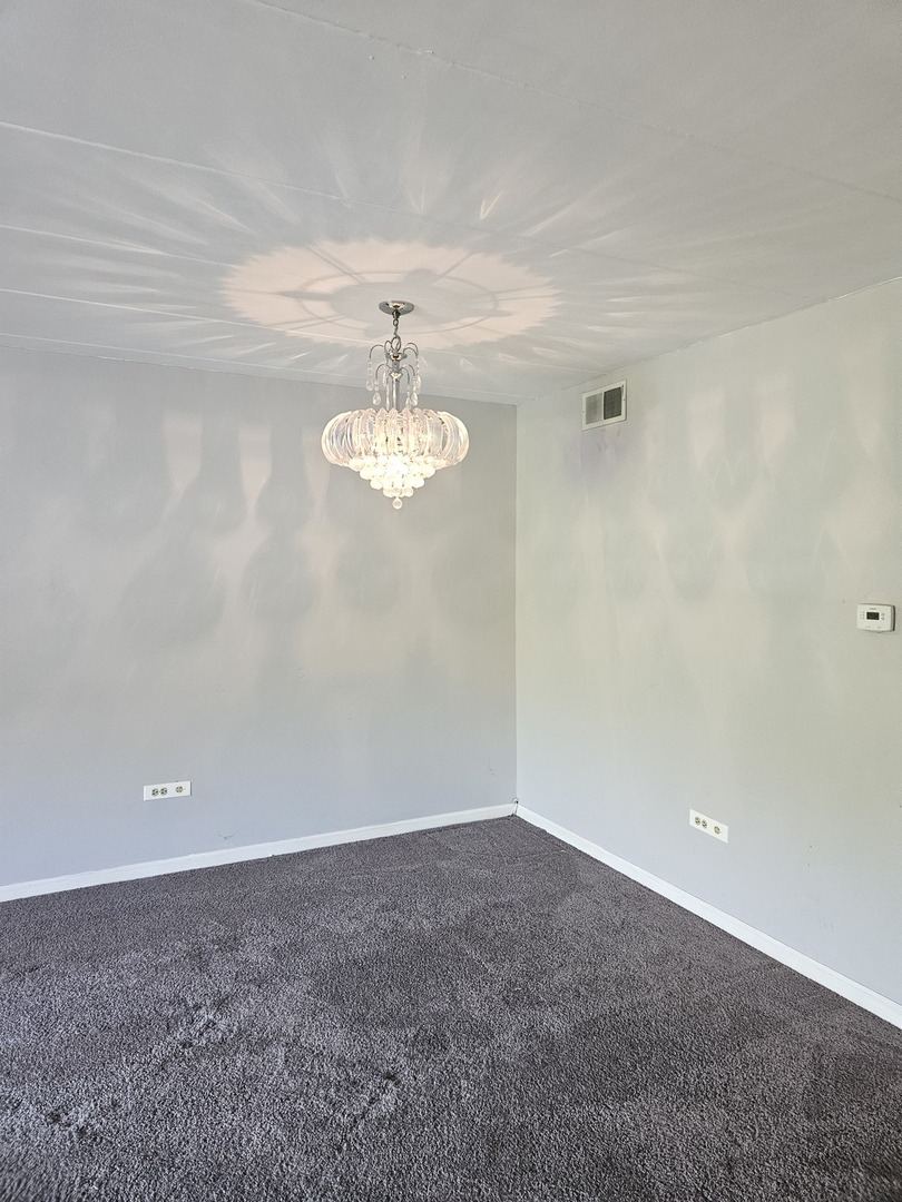 18855 Burnham Avenue, Unit 231 Lansing, IL 60438 - Photo 5 of 12