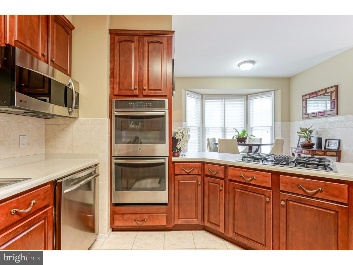 516 South Fairview Street Riverside, NJ 08075 - Photo 10 of 25