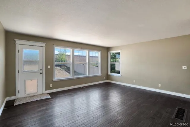 $410,000 | 10712 Dayton Way, Commerce City, CO 80640